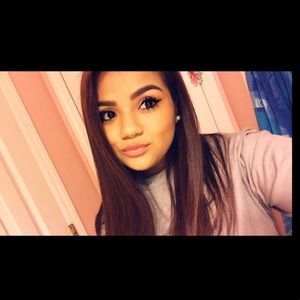 Meet your Posher, Jimena